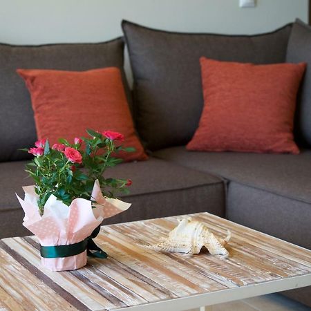 Gliving365 Capital Apartment Аргостолион Екстериор снимка